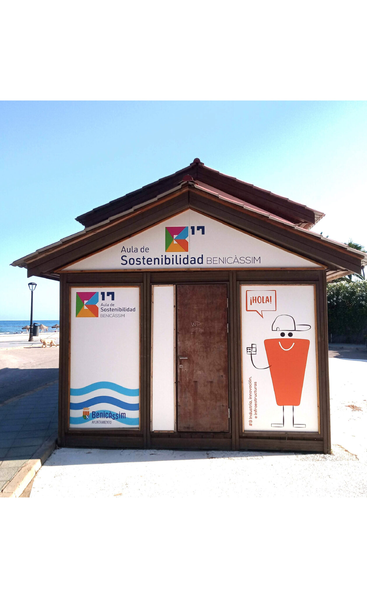 Sustainability classroom kiosk in Benicàssim near beach